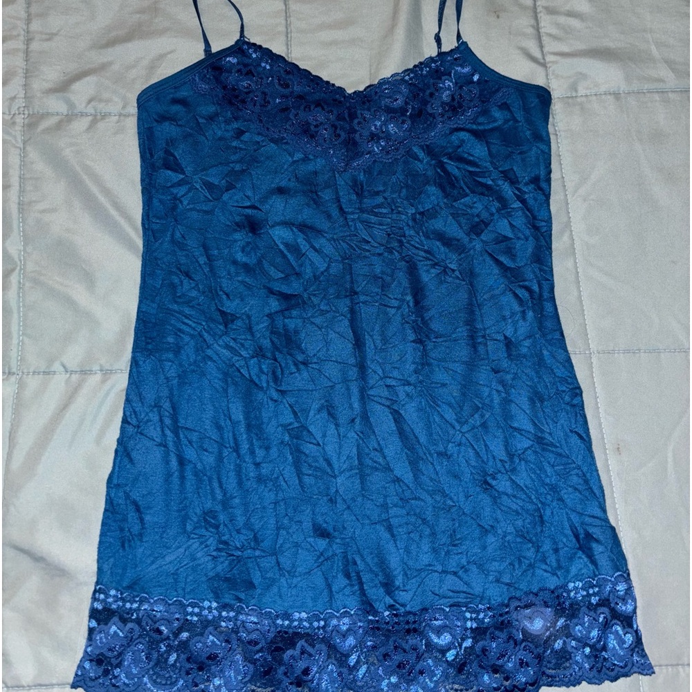 Women’s blue tank top